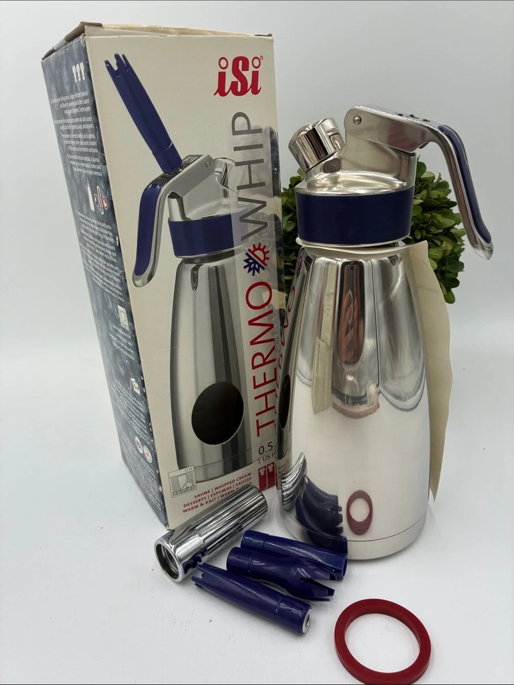 Williams Sonoma iSi Austria 0.5L Stainless Steel Whipped Cream Dispenser